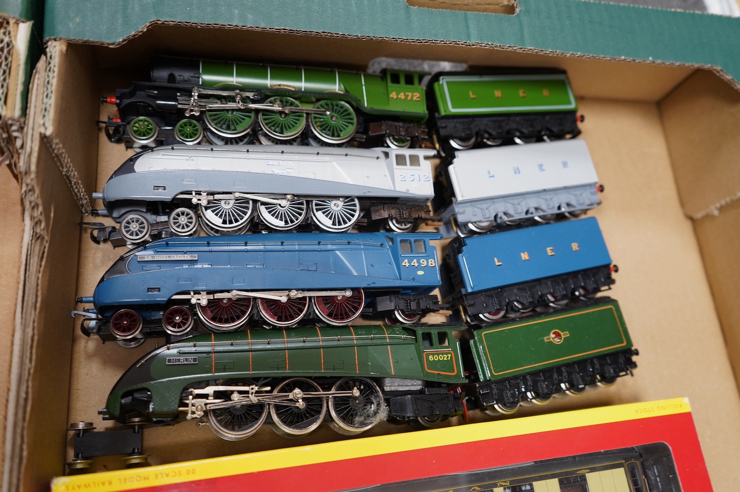 Nineteen 00 gauge railway by Hornby, Wrenn, Airfix, etc. including four Class A4 4-6-2 tender locomotives in LNER and BR liveries, together with fifteen bogie Pullman Cars, including an Observation Car, the New Century B